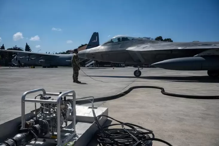 Pertama Dalam Sejarah, 4 Pesawat Tempur Siluman F-22 Amerika Serikat Tiba di Indonesia